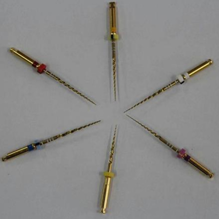 A Osakadental Brand Niti Gold Protaper files for machine and hand use