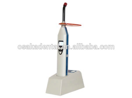 Dental wireless led curing light with light meter funtion