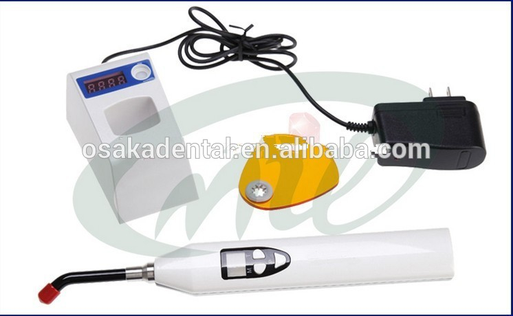 Dental wireless led curing light with light meter funtion