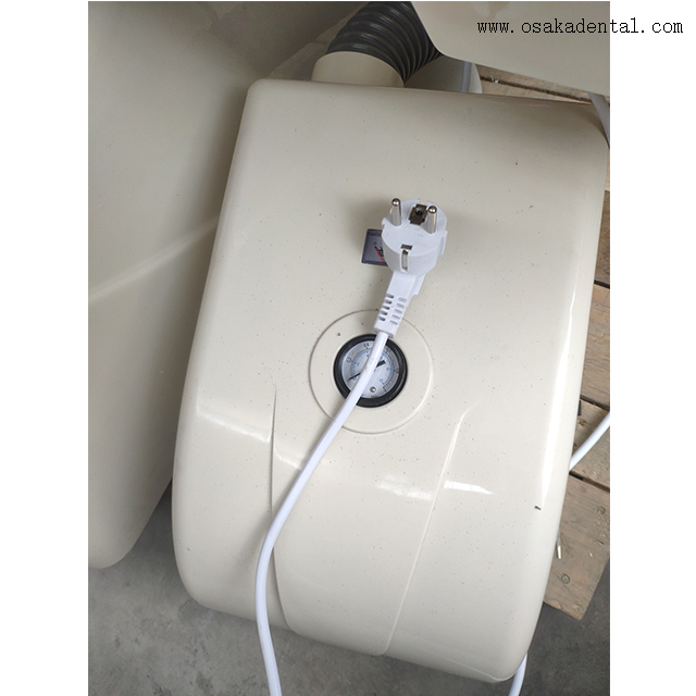 Dental chair with multifunctional system