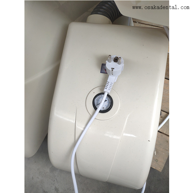 Dental chair with multifunctional system