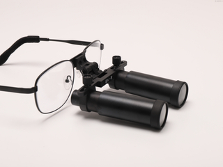 Precision Unleashed: Dental Loupes for Enhanced Clinical Accuracy