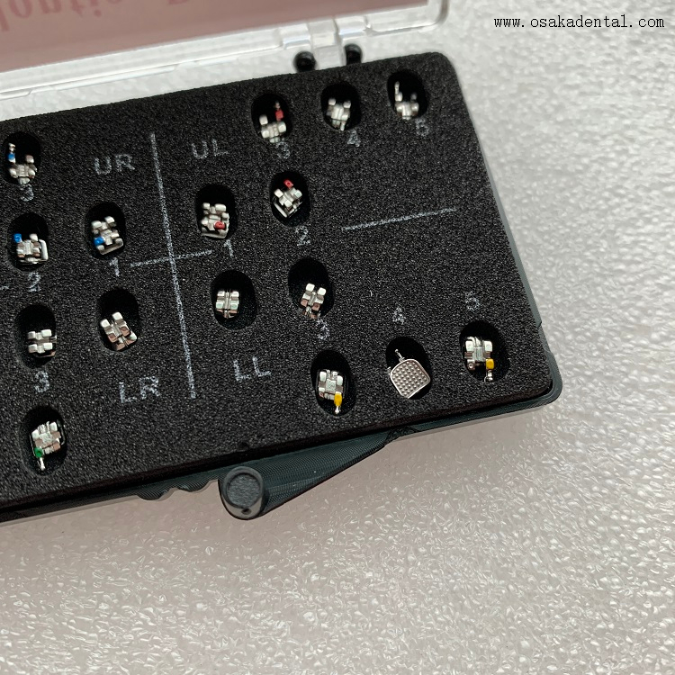Metal MBT Mini Orthodontic Bracket with Hook