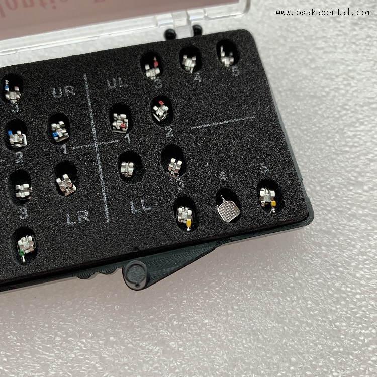 Metal MBT Mini Orthodontic Bracket with Hook