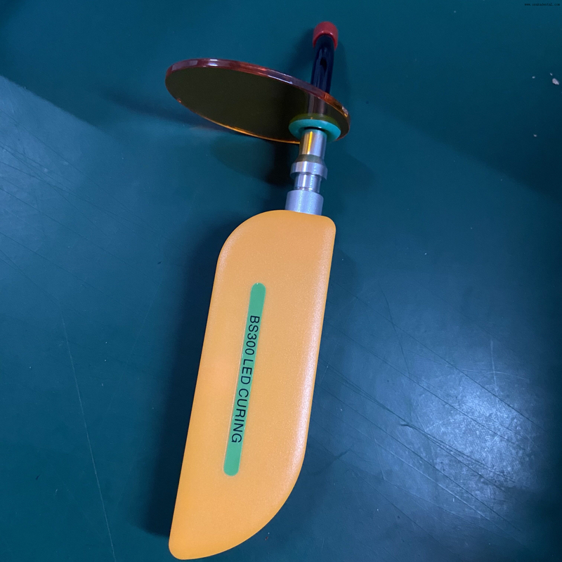 Dental Economic Type LED Curing Light OSA-F686C1