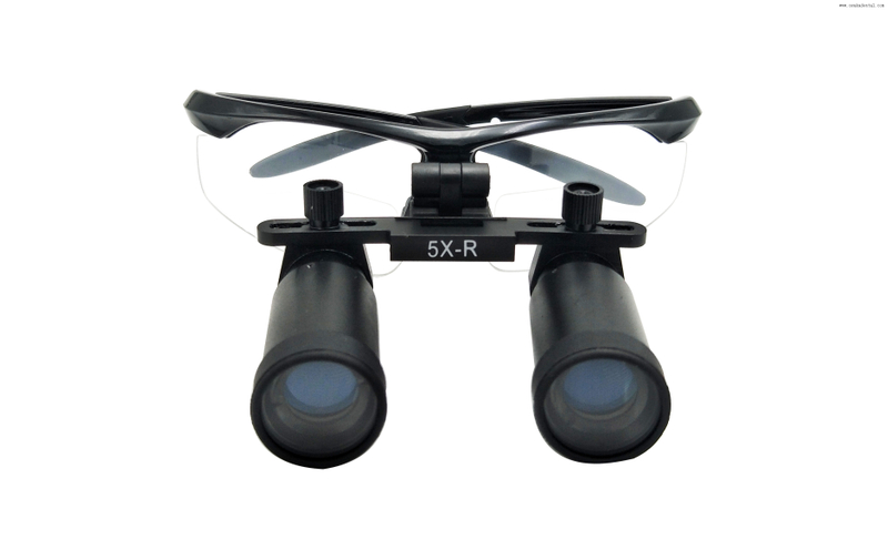 Precision Unleashed: Dental Loupes for Enhanced Clinical Accuracy