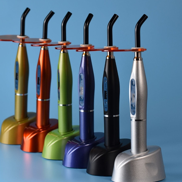 Top Sale Dental Curing Light Economic and Stable Quality