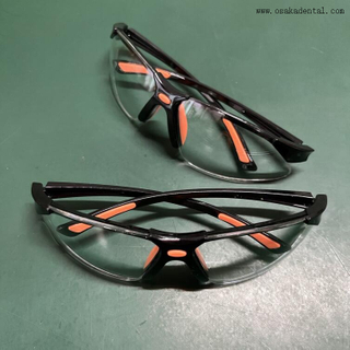 Plastic Denture Protection Glasses