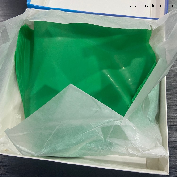 Dental Disposable Rubber Dam 6*6/5*5 C-105-1