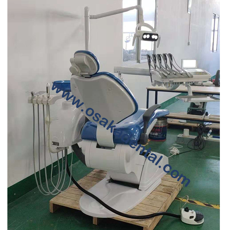 Dental chair with LED lamp with scaler and curing light with Top mounted