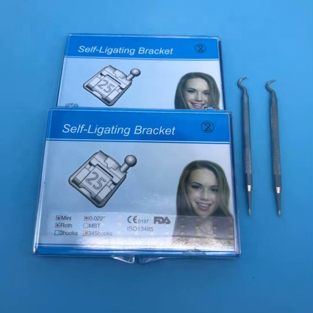 Dental Orthodontic Self-ligating Bracket