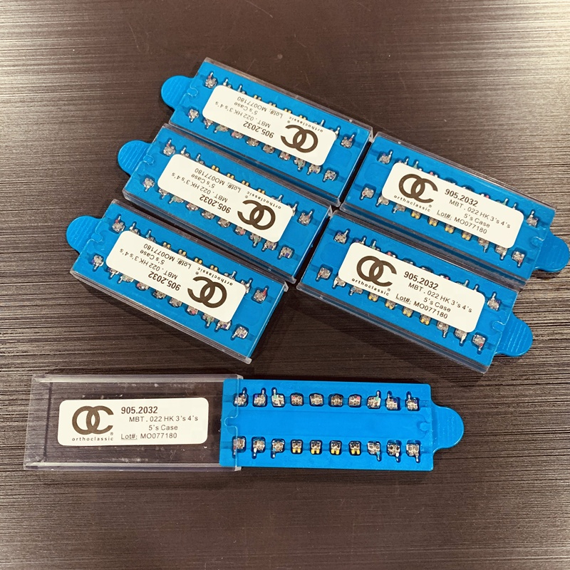 2019 Blue Roth MBT OC Metal Bracket in Box Packing for Orthodontic Use