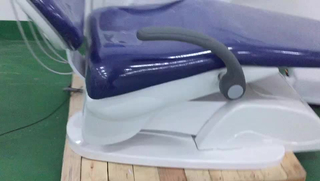 High Level Dental Chair With Bigger Instrument Tray and Multifunction Pedal
