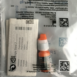 A Dental Material Bond
